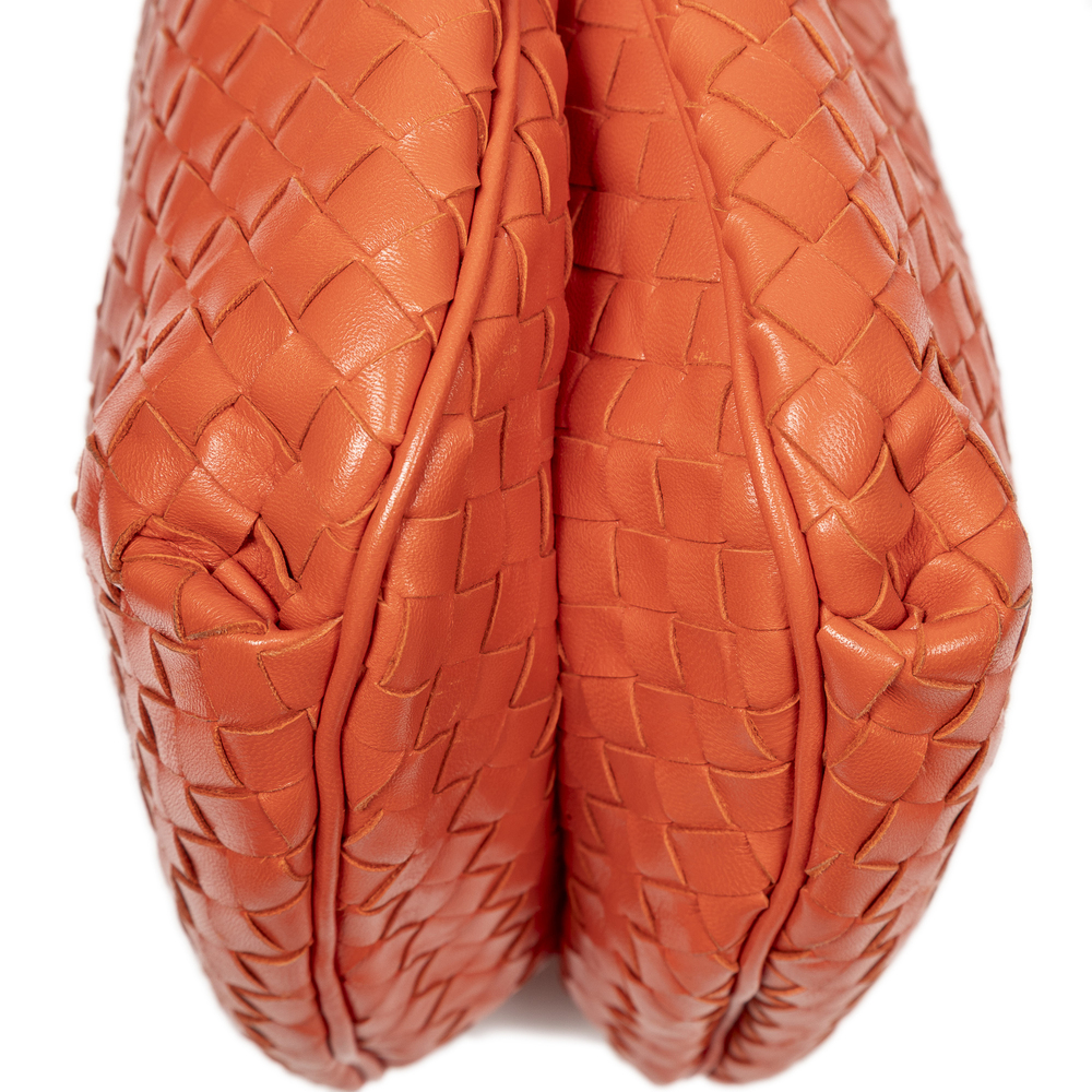 Bottega Veneta Drawstring Crossbody - Picture 7 of 10